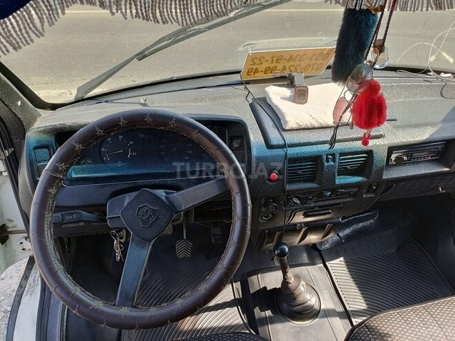 GAZ  1998, 440,000 km - 3.2 l - Saatlı