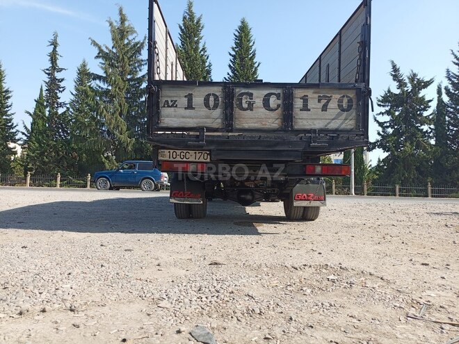 GAZ  1998, 440,000 km - 3.2 l - Saatlı