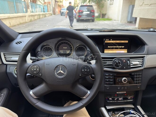 Mercedes E 350 2009, 214,000 km - 3.5 l - Bakı