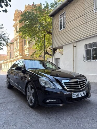 Mercedes E 350 2009, 214,000 km - 3.5 l - Bakı