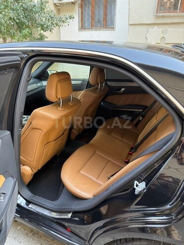 Mercedes E 350 2009, 214,000 km - 3.5 l - Bakı