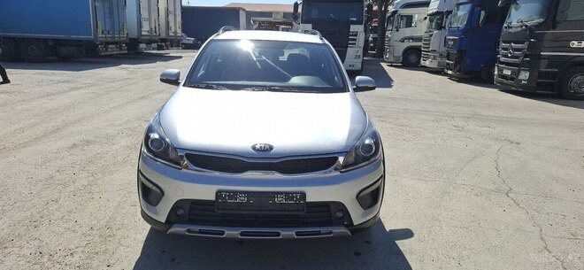 Kia Rio X-Line 2019, 156,000 km - 1.6 л - Bakı
