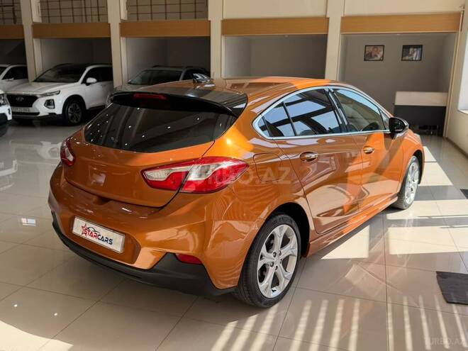Chevrolet Cruze 2017, 135,908 km - 1.4 л - Sumqayıt