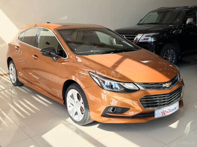 Chevrolet Cruze 2017, 135,908 km - 1.4 л - Sumqayıt