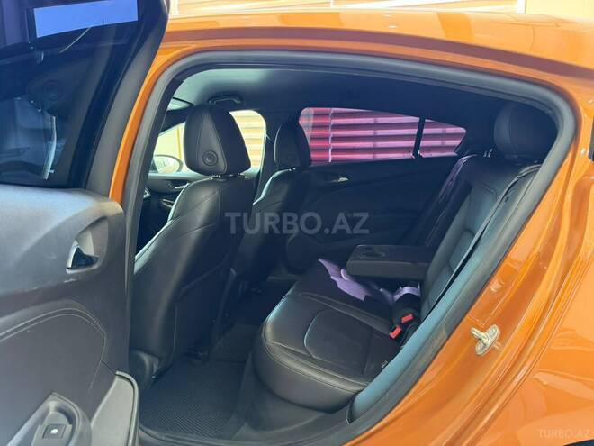 Chevrolet Cruze 2017, 135,908 km - 1.4 л - Sumqayıt