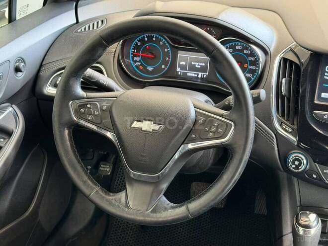 Chevrolet Cruze 2017, 135,908 km - 1.4 л - Sumqayıt