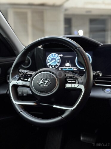 Hyundai Elantra 2023, 43,000 km - 2.0 l - Bakı
