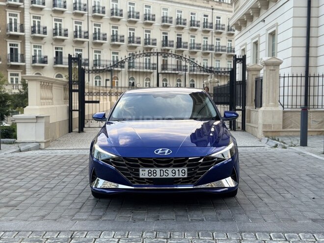 Hyundai Elantra 2023, 43,000 km - 2.0 l - Bakı