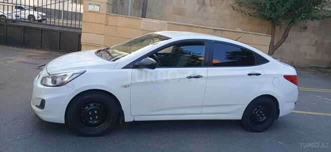 Hyundai Accent 2013, 373,000 km - 1.4 l - Bakı