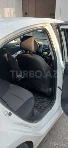 Hyundai Accent 2013, 373,000 km - 1.4 l - Bakı