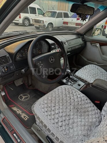 Mercedes C 220 1996, 155,000 km - 2.2 l - Bakı