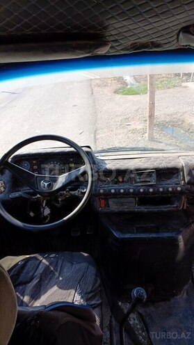 Mercedes 208 D 1993, 100,000 km - 2.3 l - Cəlilabad