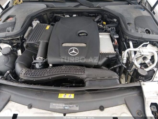 Mercedes E 300 4MATIC 2018, 186,555 km - 2.0 л - Bakı