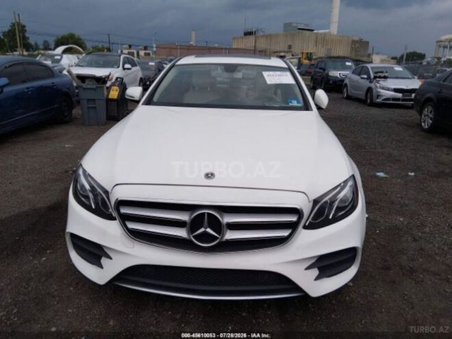 Mercedes E 300 4MATIC 2018, 186,555 km - 2.0 л - Bakı