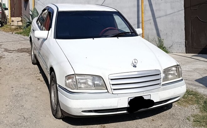 Mercedes C 220 1993, 600,000 km - 2.2 л - Bakı