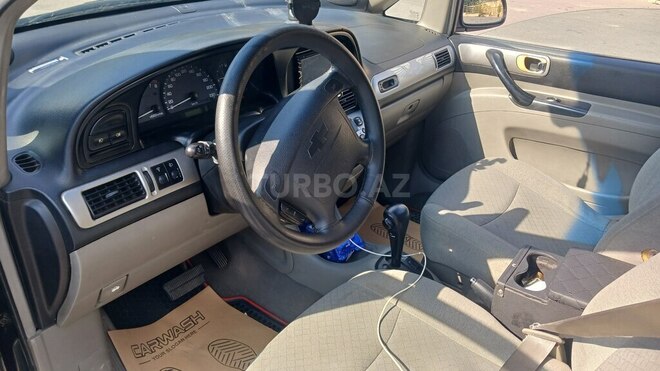 Chevrolet Rezzo 2006, 244,000 km - 2.0 l - Qusar