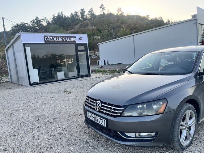 Volkswagen Passat 2013, 290,000 km - 2.0 л - Bakı