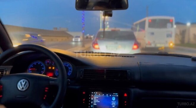 Volkswagen Passat 2004, 480,000 km - 1.8 l - Sumqayıt