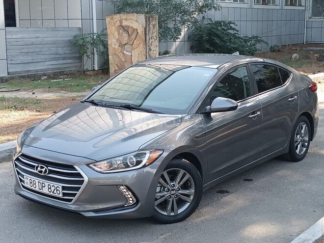 Hyundai Elantra 2018, 134,500 km - 2.0 l - Bakı