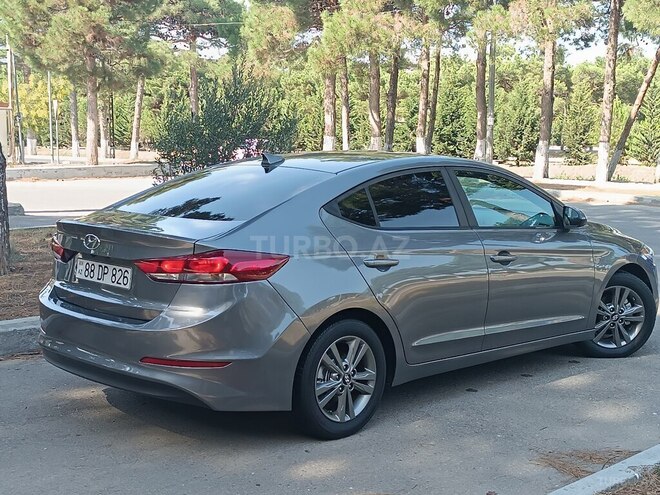 Hyundai Elantra 2018, 134,500 km - 2.0 l - Bakı