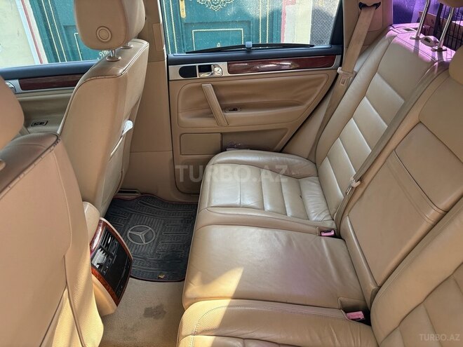 Volkswagen Touareg 2006, 215,500 km - 3.6 l - Bakı