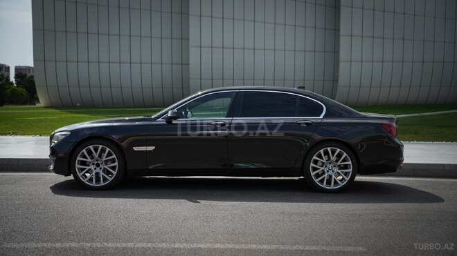 BMW 730 2014, 170,000 km - 3.0 l - Bakı