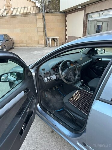 Opel Astra 2006, 320,000 km - 1.3 л - Bakı