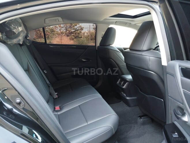 Lexus ES 300h 2023, 48,000 km - 2.5 l - Bakı