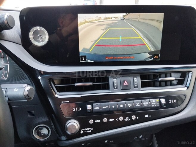 Lexus ES 300h 2023, 48,000 km - 2.5 l - Bakı