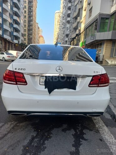 Mercedes E 220 2014, 190,000 km - 2.1 l - Bakı