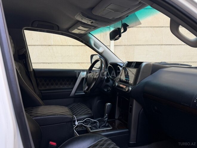 Toyota Land Cruiser Prado 2010, 195,000 km - 2.7 l - Bakı