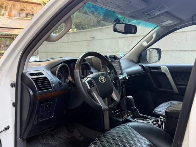 Toyota Land Cruiser Prado 2010, 195,000 km - 2.7 l - Bakı