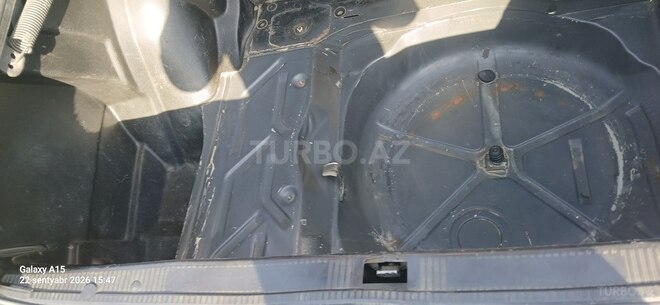 Mercedes 190 1989, 436,990 km - 2.0 l - Astara