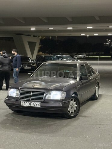 Mercedes 200 E 1990, 250,000 km - 2.0 l - Bakı