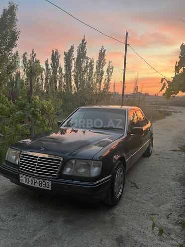 Mercedes 200 E 1990, 250,000 km - 2.0 l - Bakı