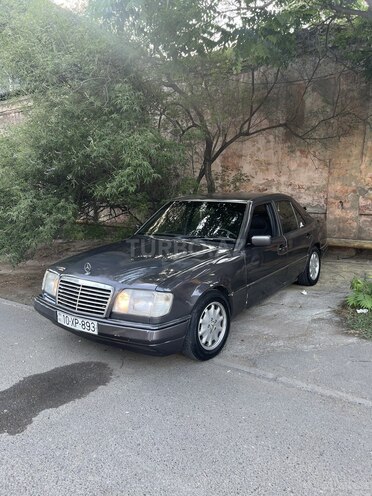 Mercedes 200 E 1990, 250,000 km - 2.0 l - Bakı