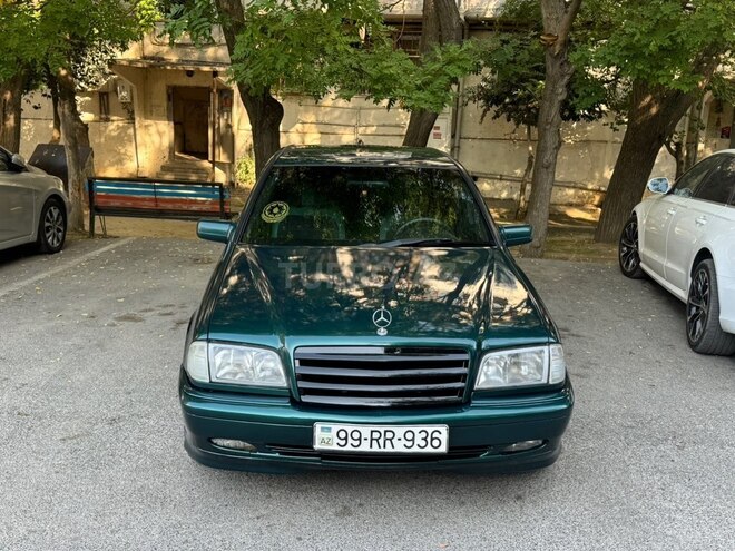 Mercedes C 240 1998, 284,848 km - 2.4 l - Bakı