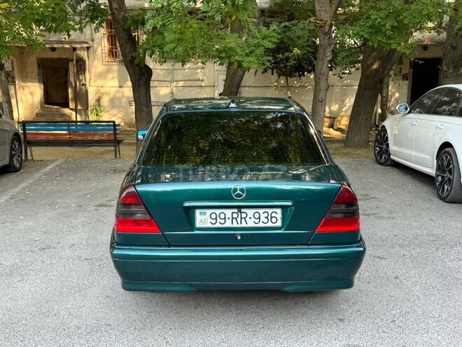 Mercedes C 240 1998, 284,848 km - 2.4 l - Bakı