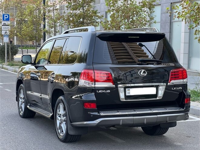 Lexus LX 570 2014, 215,000 km - 5.7 l - Bakı