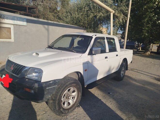 Mitsubishi L200 2004, 700,000 km - 2.5 л - Bakı