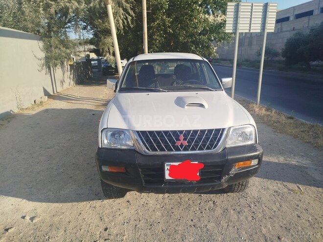 Mitsubishi L200 2004, 700,000 km - 2.5 л - Bakı