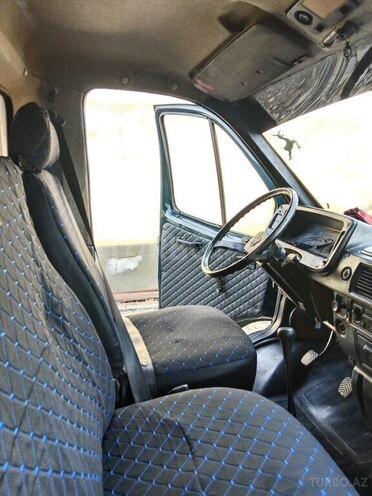 GAZ 33021 1999, 124,532 km - 2.5 l - Yevlax