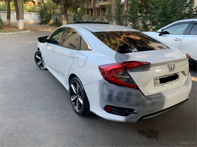 Honda Civic 2017, 215,000 km - 2.0 л - Bakı