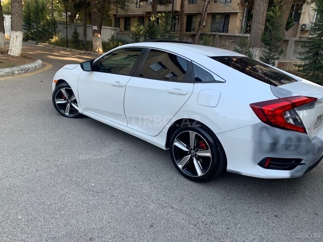 Honda Civic 2017, 215,000 km - 2.0 л - Bakı
