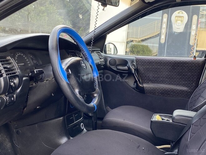 Opel Vectra 1996, 278,000 km - 1.6 l - Sumqayıt