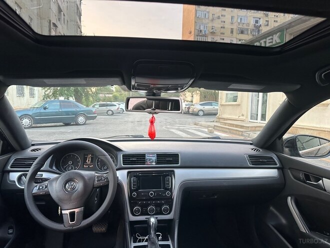 Volkswagen Passat 2012, 183,000 km - 2.5 l - Sumqayıt