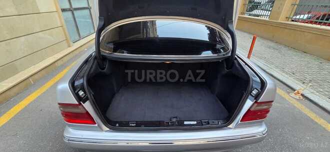 Mercedes E 220 2000, 410,000 km - 2.2 l - Bakı