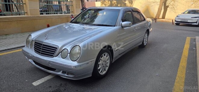 Mercedes E 220 2000, 410,000 km - 2.2 l - Bakı
