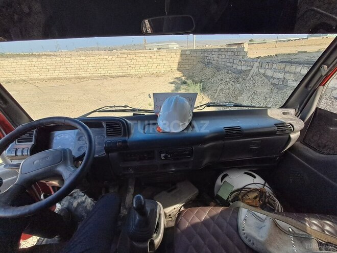 Isuzu NPR 66 L 2004, 230,000 km - 4.3 l - Bakı