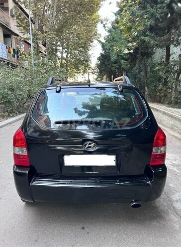 Hyundai Tucson 2006, 268,780 km - 2.0 l - Bakı